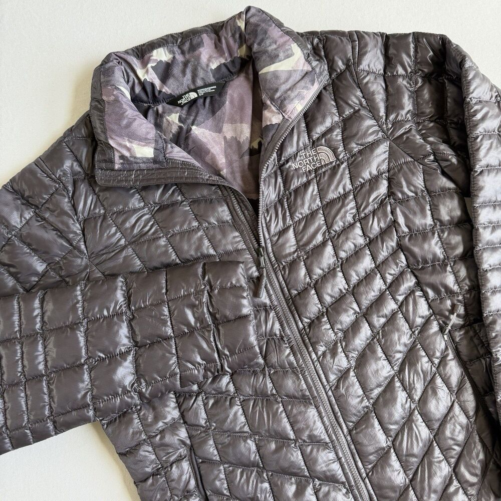 The North Face ThermoBall Trekker Full Zip Jacket SMALL Gray Quilted Print lined